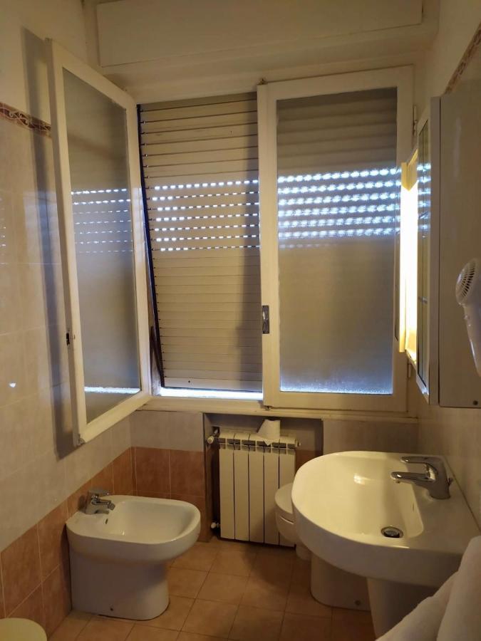Hotel Solidago Arma di Taggia Zewnętrze zdjęcie
